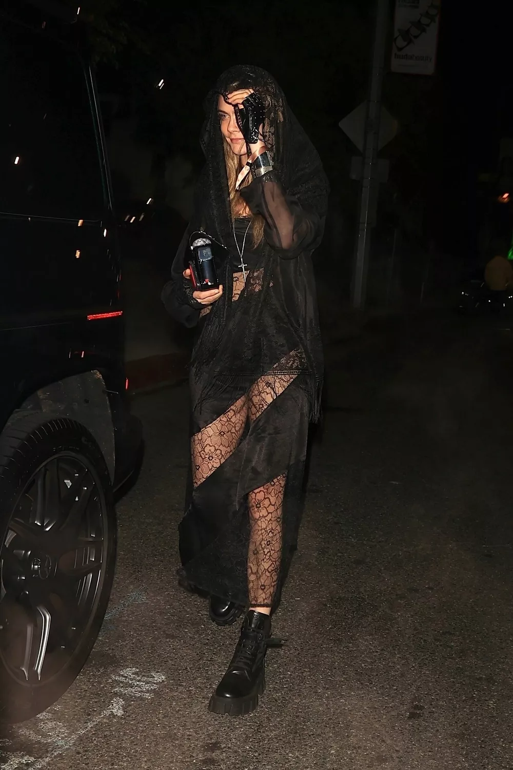 Кара Делевинь