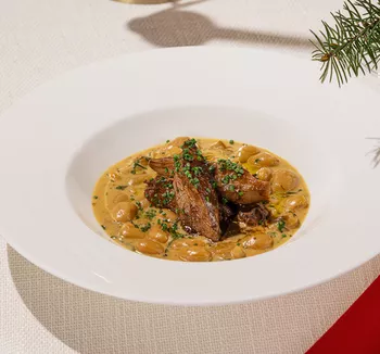 Ягненок в томатном соусе