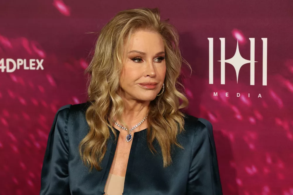 Кэти Хилтон