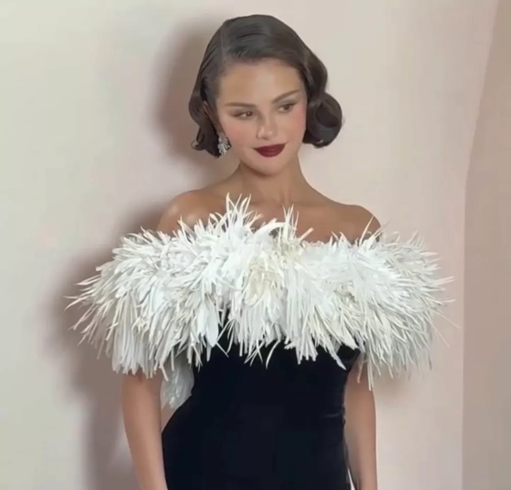 Селена Гомес