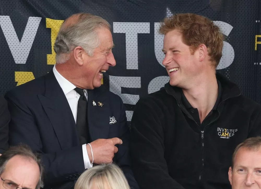 Принц Гарри вернулся в Великобританию – как прошел визит