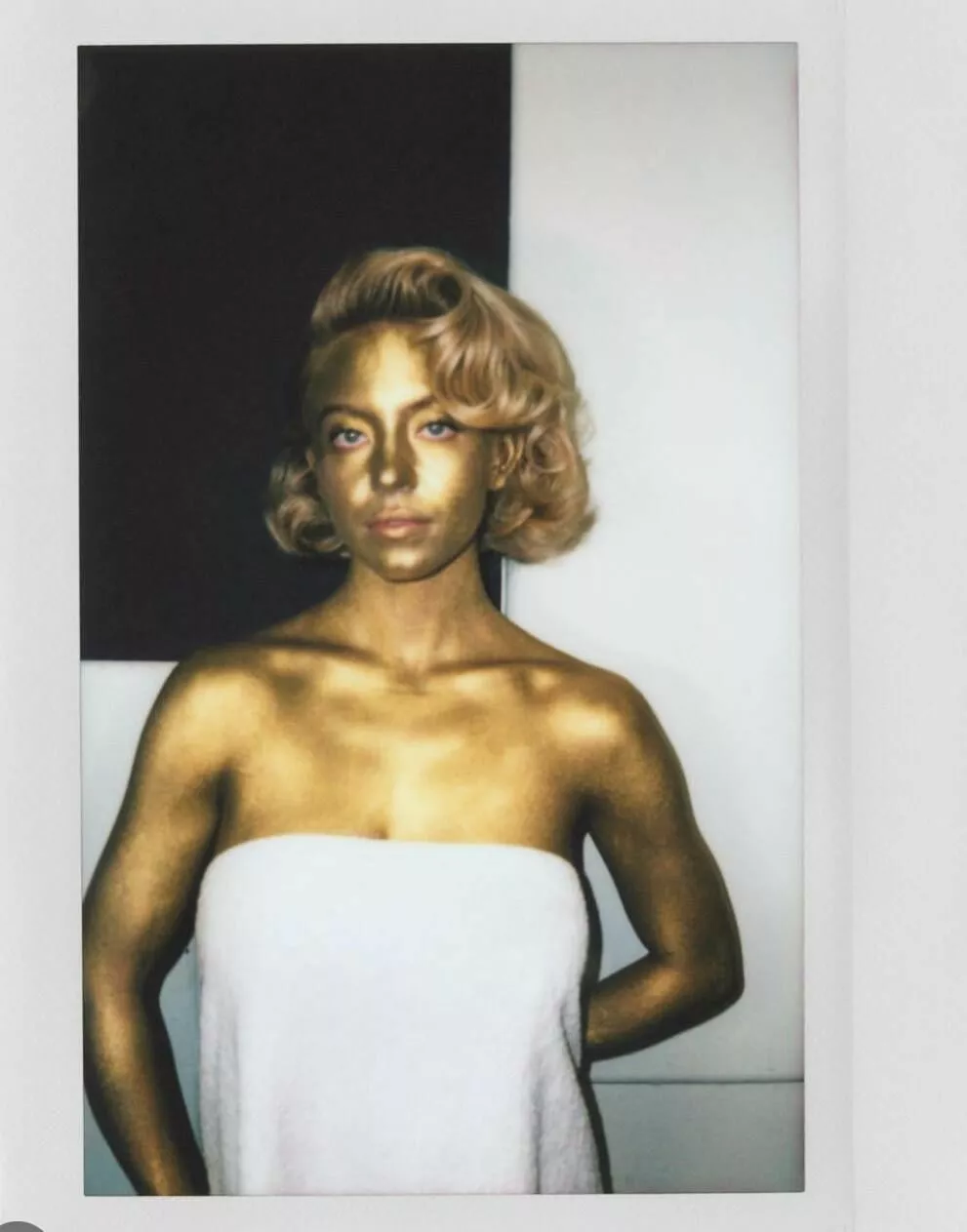 Сидни Суини