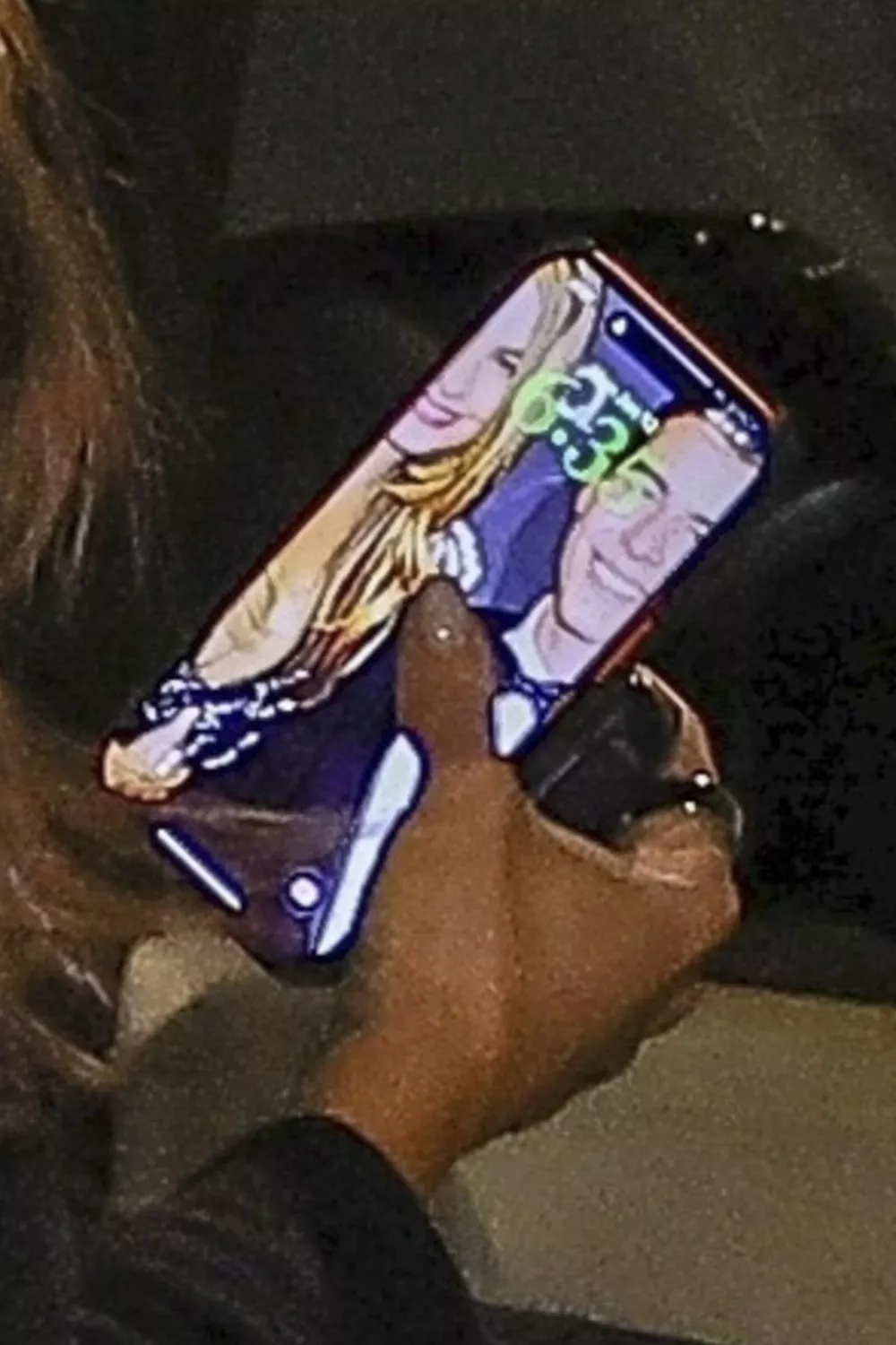 Смартфон Софии Вергары