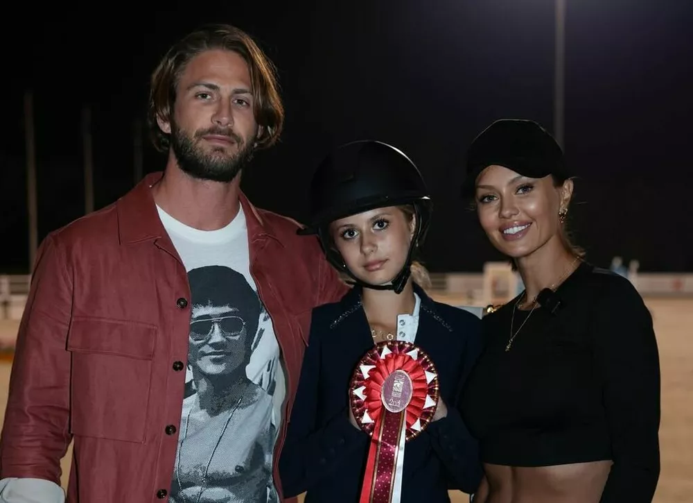 Виктория Боня впервые за несколько лет воссоединилась с отцом своей дочери