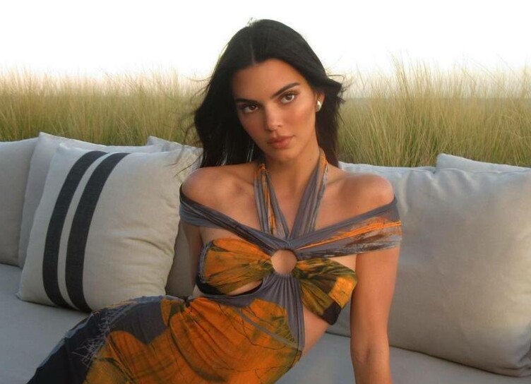 Kendall Jenner spotted on a date with rapper Bad Bunny