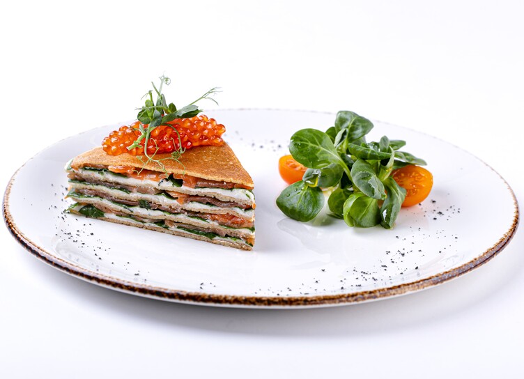 Масленица в Москве и Петербурге: где попробовать самые вкусные блины
