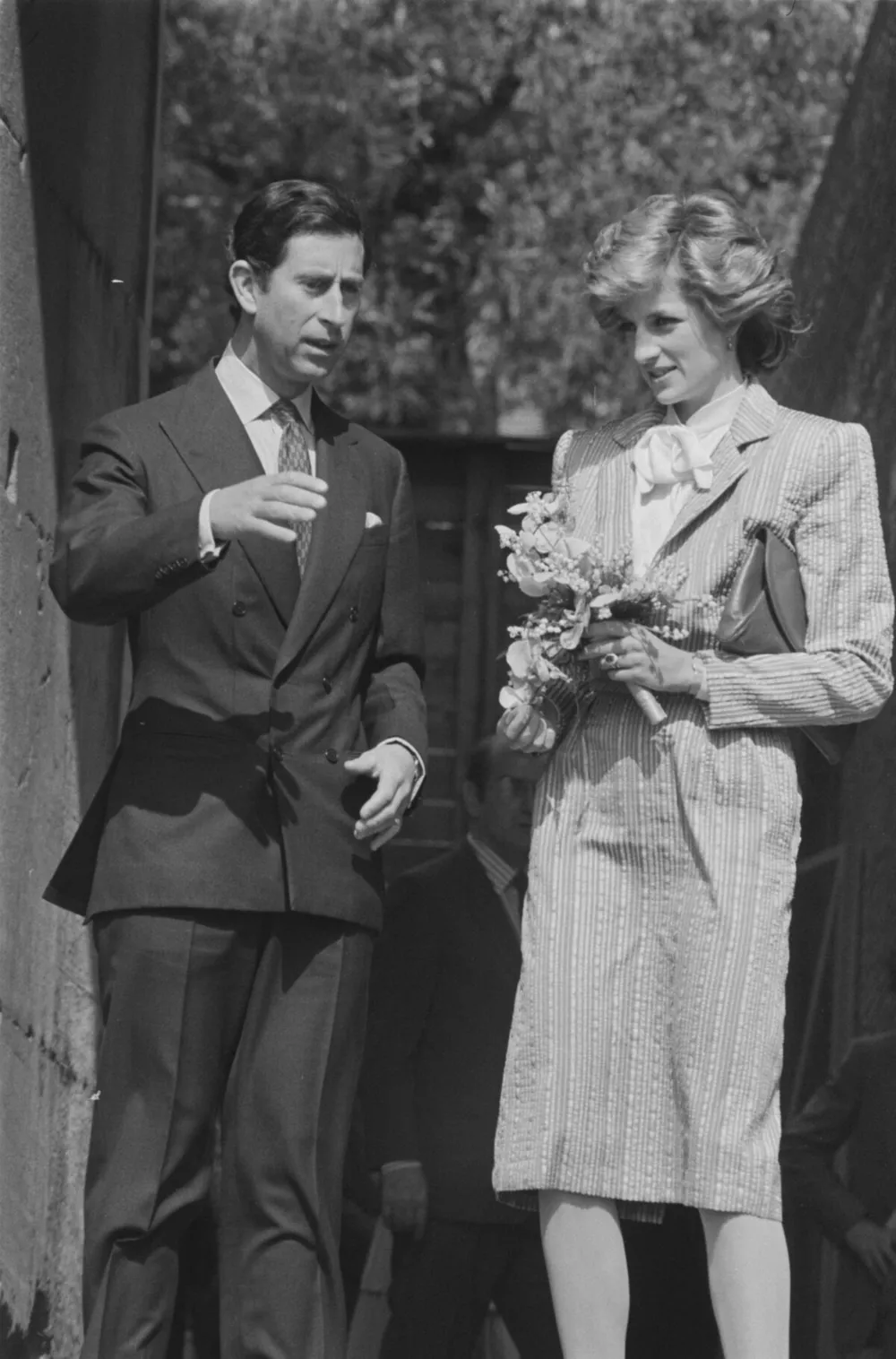 Принц Карл с молодой женой принцессой Дианой