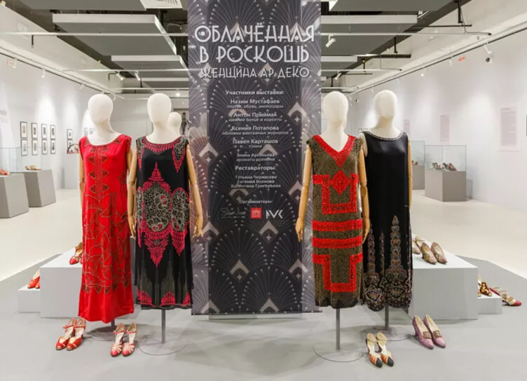 Выставка «Облаченная в роскошь. Женщина ар-деко» на ВДНХ продлена до 24 марта 