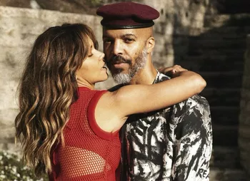 Холли Берри