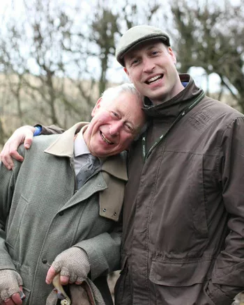 Король Карл III и принц Уильям