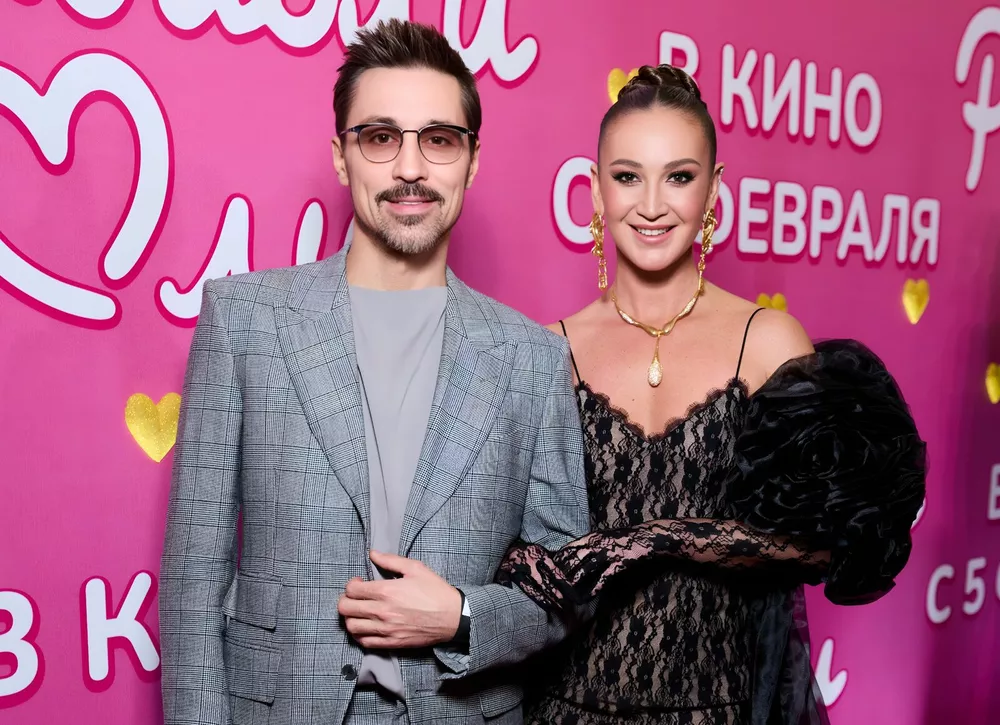 Бузова, Водонаева, Киркоров, Билан и Дибров на премьере ромкома “Равиоли Оли”