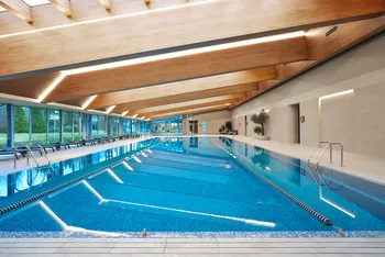 Панорамный бассейн