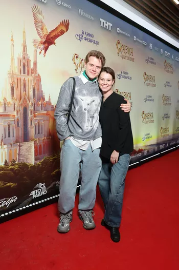 Артемий СоколовСавостьянов и Александра Розовская