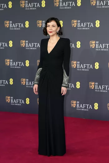 Мэгги Джилленхол