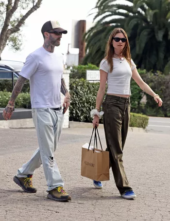 Адам Левин и Бехати Принслу