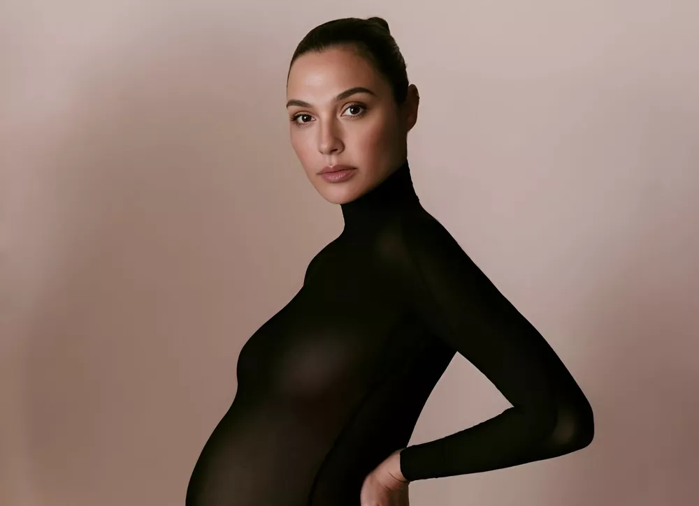 Галь Гадот раскрыла шокирующие подробности четвертой беременности