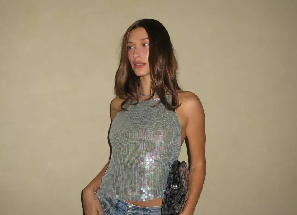 Хейли Бибер расплакалась на выступлении мужа