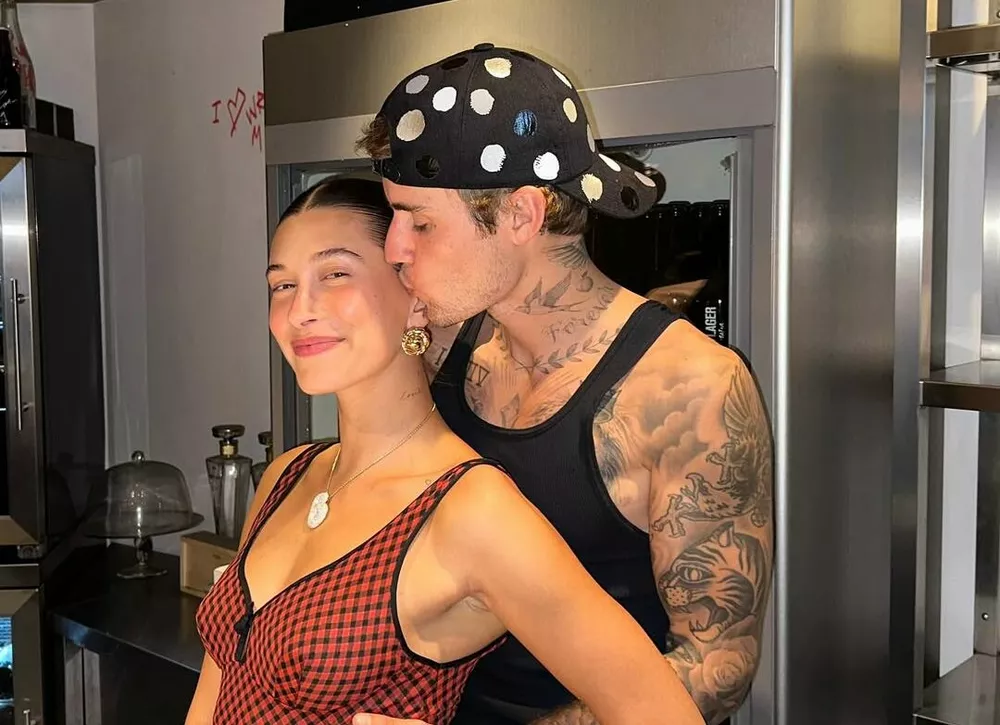 Как Грэмми сплотила Джастина и Хейли Бибер 