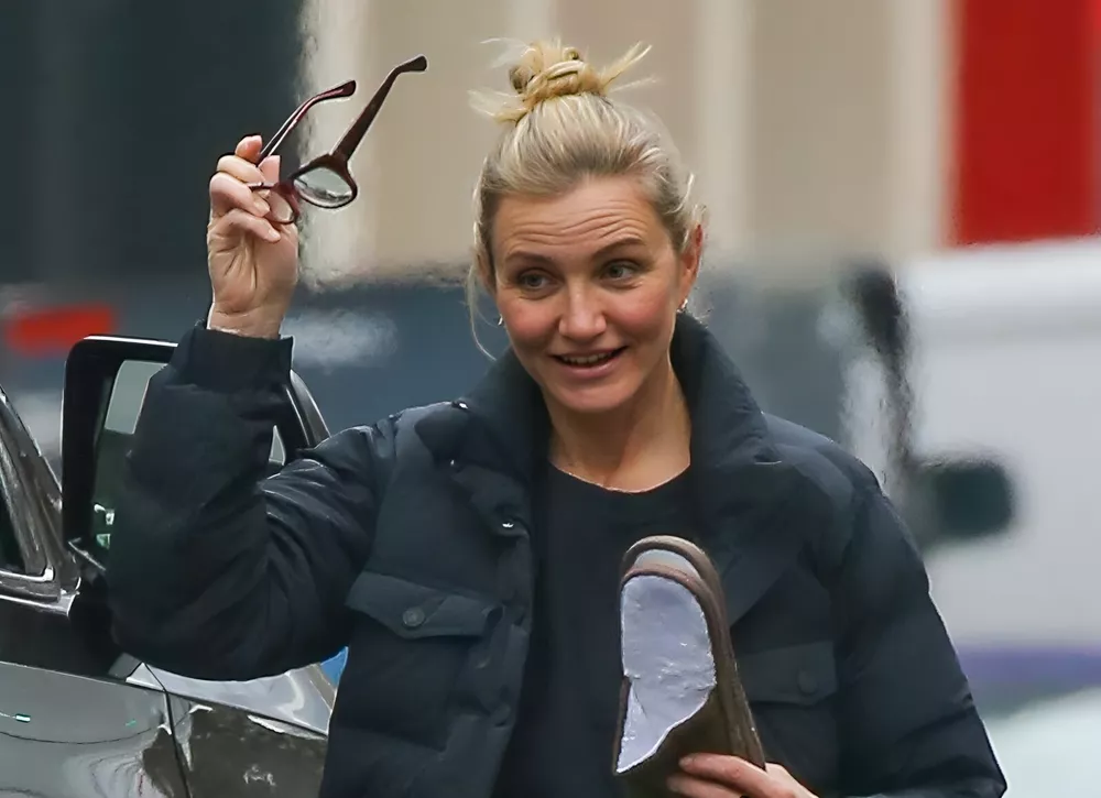 53-летняя Кэмерон Диас вышла на публику без макияжа