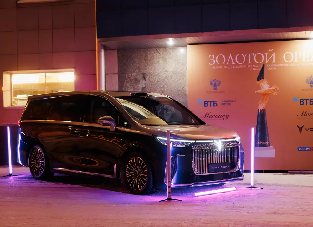 Климова, Безруков, Кологривый, Табаков: объявлены лауреаты премии Золотой Орел