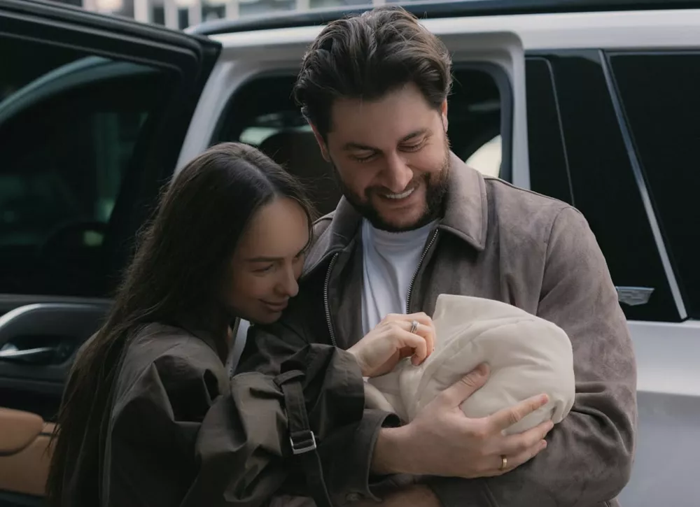 Мари Краймбрери рассказала о материнстве: "Дочь очень улыбчивая"