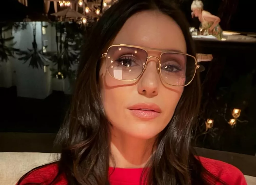 Нина Добрев поделилась горячими кадрами из Мексики