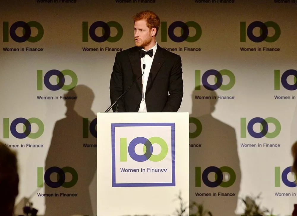 Принц Гарри пытается помириться с братом Уильямом через посредника 