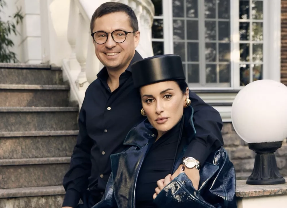 Тина Канделаки поздравила мужа с 39-летием: "Твой ум возбуждает"