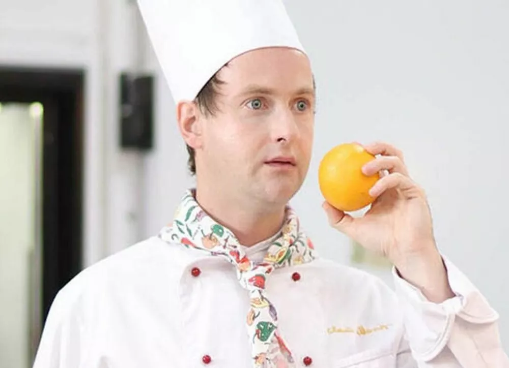 У звезды "Кухни" Никиты Тарасова родился второй ребенок