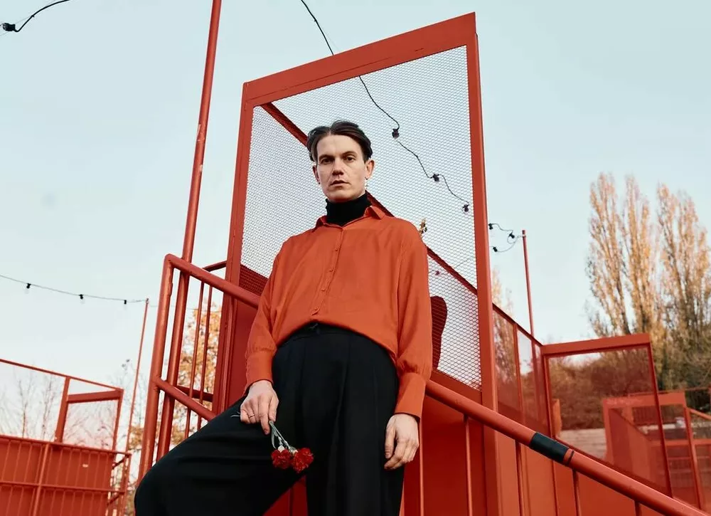 Умер солист группы Shortparis Николай Комягин – ему было 39 лет