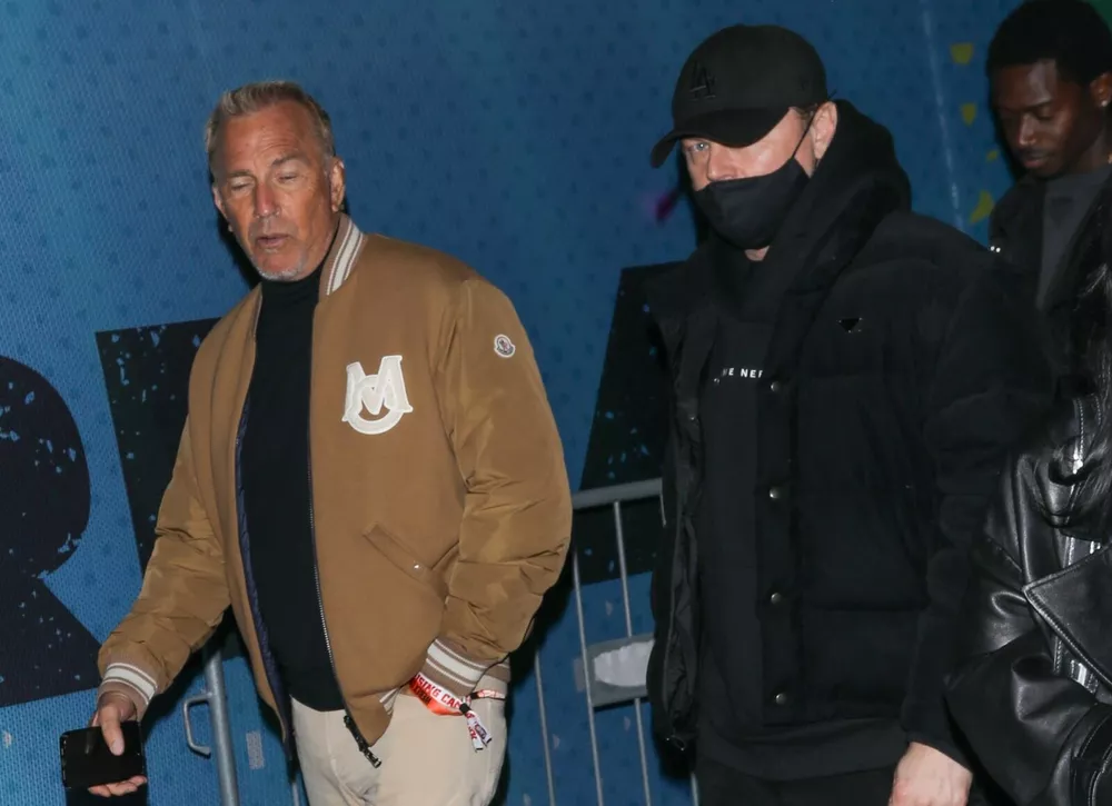 Кевин Костнер, Лео Ди Каприо, Крис Пратт, дочка Бейонсе и другие селебрити на Супербоуле