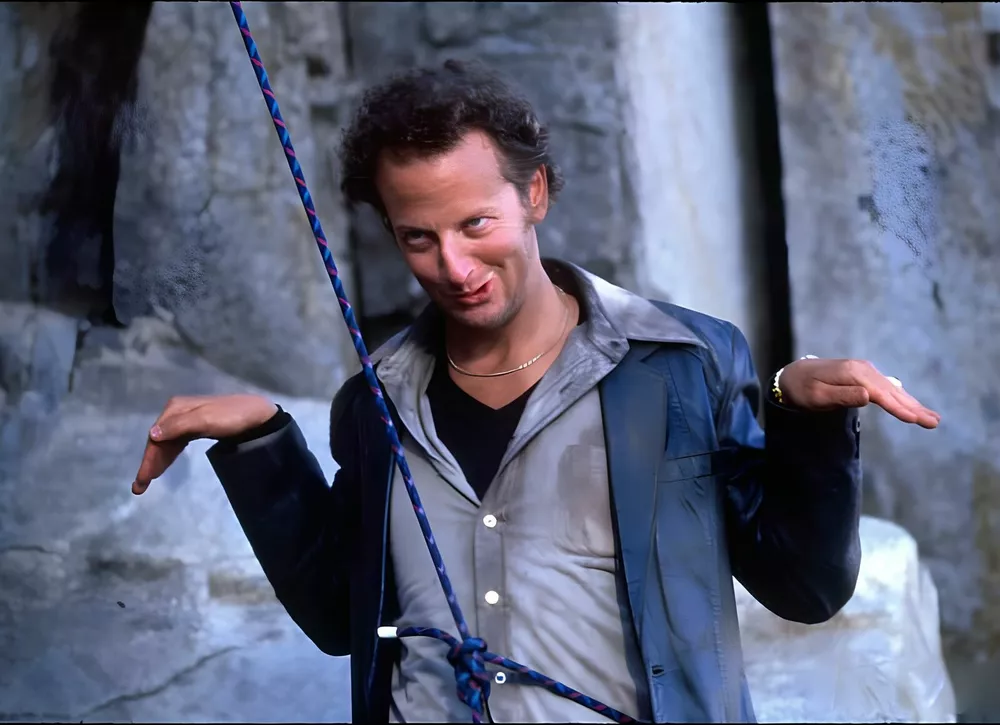 Звезда фильма Один дома Дэниел Стерн потерял работу из-за скандала с проституткой