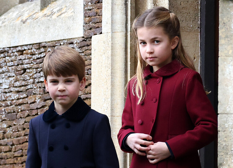 Стало известно, какие роли будут у принцессы Шарлотты и принца Луи на коронации Карла III