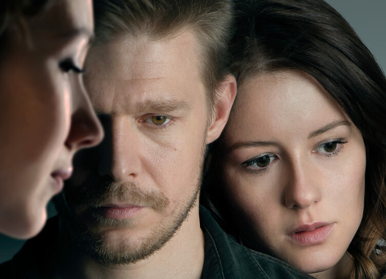 The date of the online premiere of “Healthy Man” by Pyotr Todorovsky with Nikita Efrmev and Irina Starshenbaum has been announced