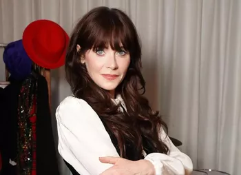 Зои Дешанель