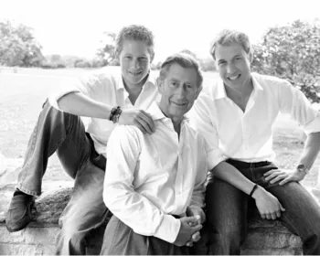 Карл III принцы Гарри и Уильям