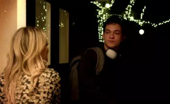 Кадр из клипа