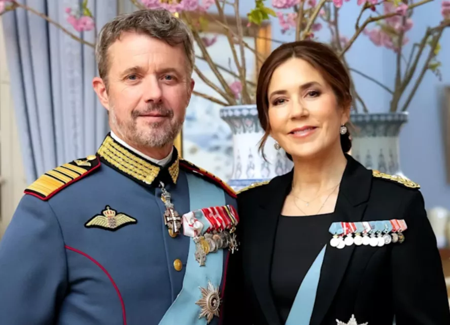 Король Дании Фредерик X и королева Мэри посетили первое мероприятие в новых титулах 