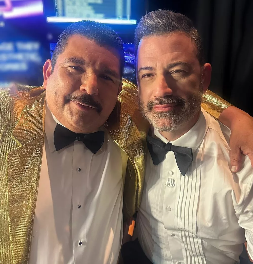 Гильермо Родригес (слева) и Джимми Киммел на церемонии “Оскар"