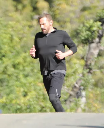 Бен Аффлек на пробежке  марта