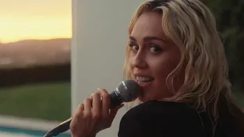 Майли Сайрус