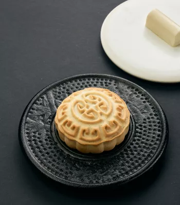 Mooncake, pandan kaya и крем из фенхеля