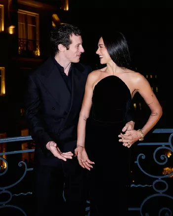 Каллум и Дуа