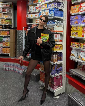 Хейли Бибер