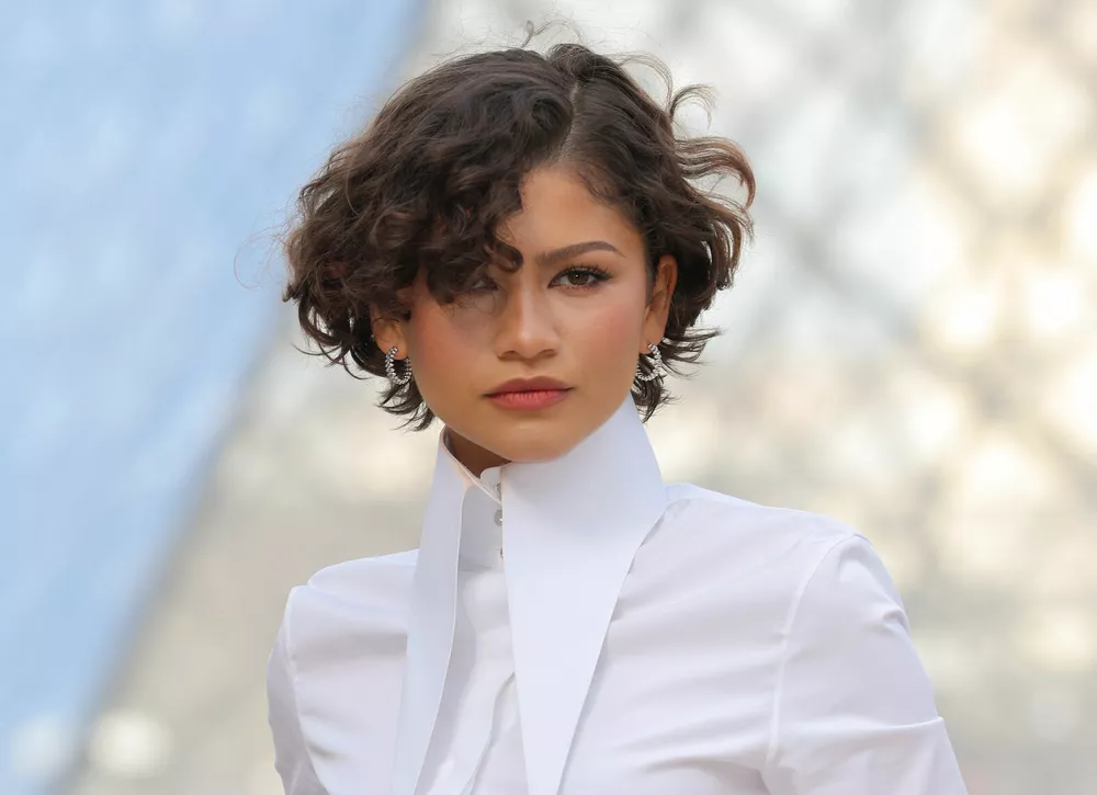 Зендая, Дженнифер Коннелли, Катрин Денев, олимпийская чемпионка Алиса Лью: звездные гости показа Louis Vuitton