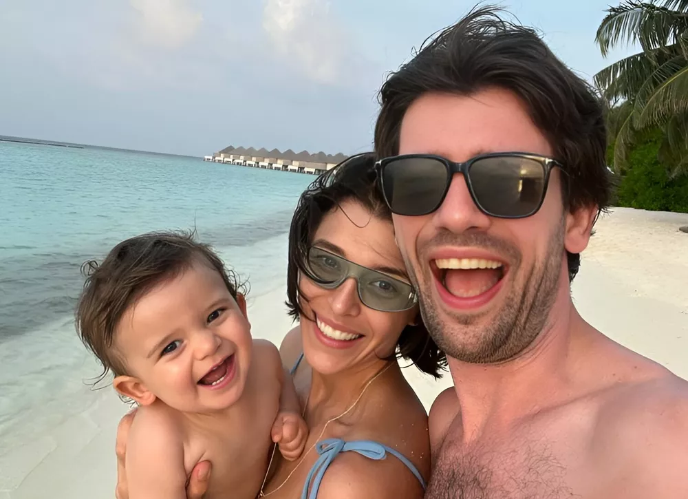 Алина Астровская и Антон Лаврентьев отметили 4-летие сына