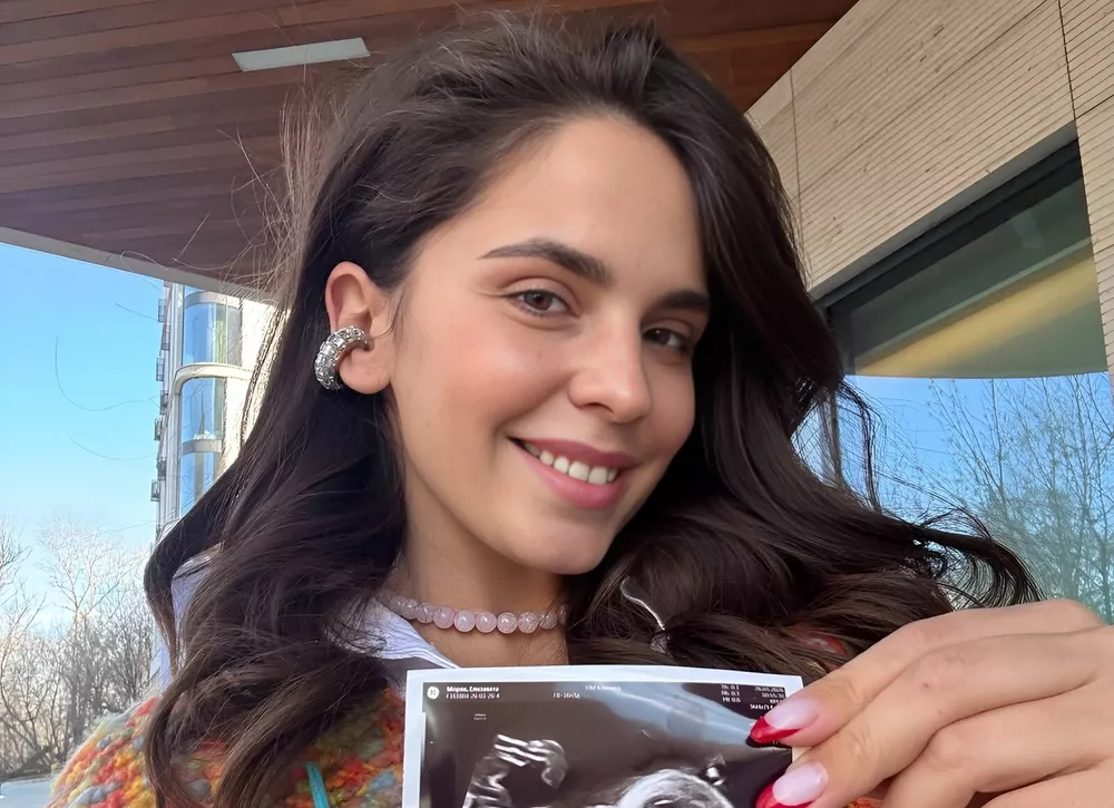 Беременная Лиза Моряк показала снимок УЗИ