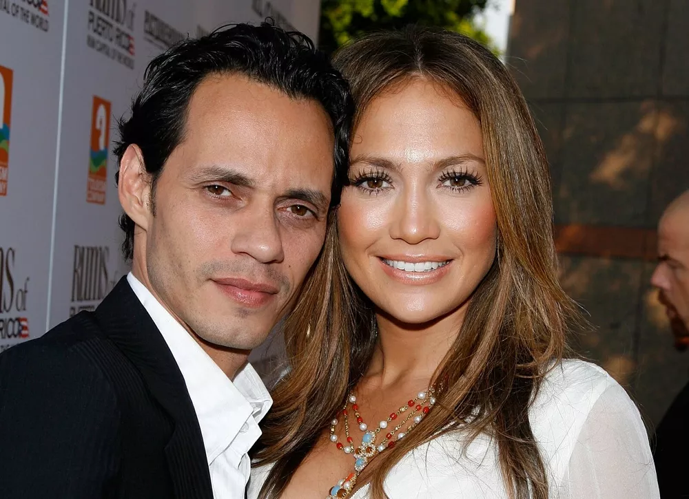 Бывший муж Дженнифер Лопес рассекретил пол своего восьмого ребенка