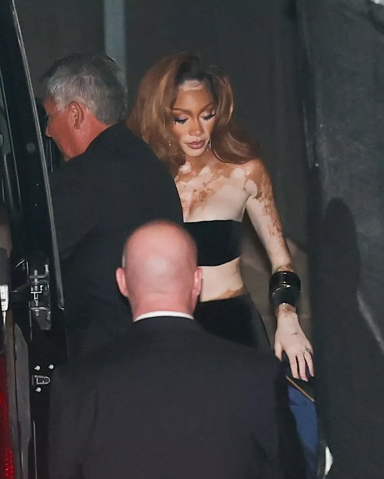 Винни Харлоу