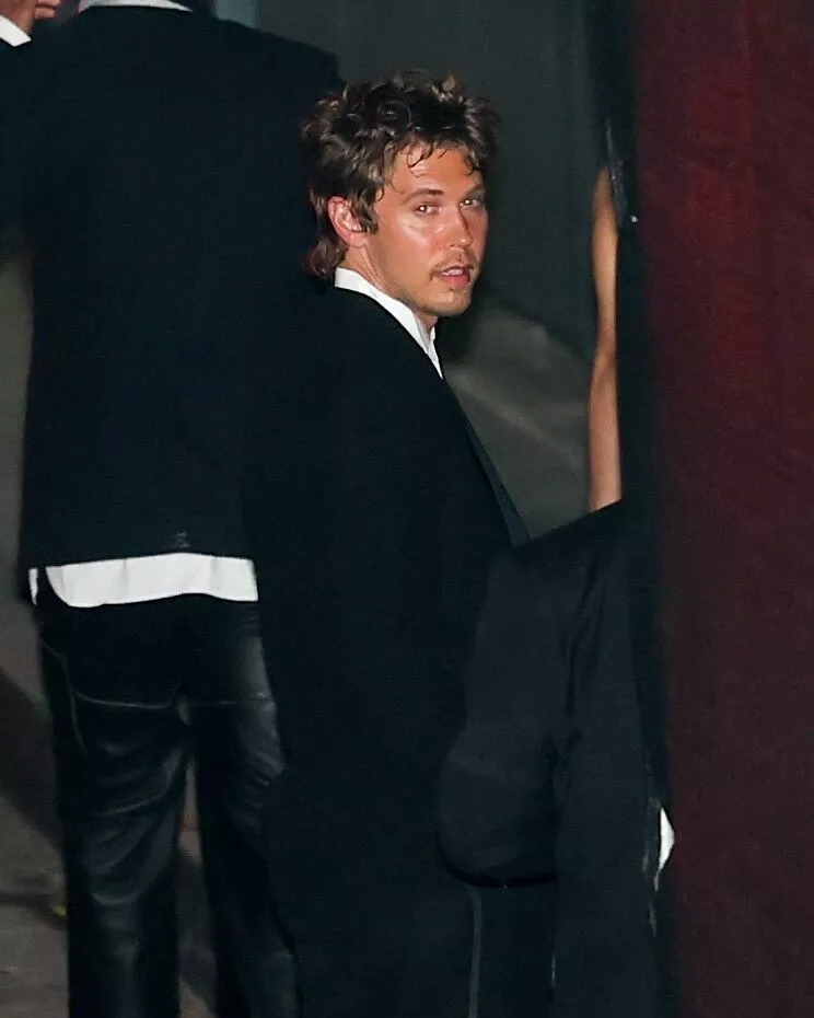 Остин Батлер